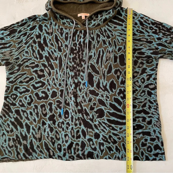 Lisa Todd Women's Blue Long Sleeve Animal-Print Hoodie Sweater Size L - Picture 7 of 10